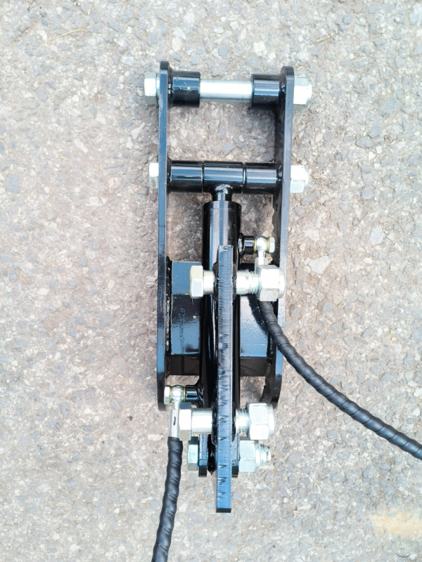 Hydraulicky pridržiavač palec 2