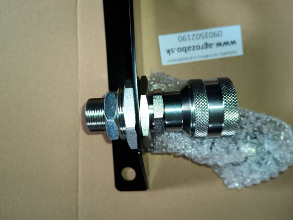 Koncovka hydrauliky so zavitom pre montáž 1