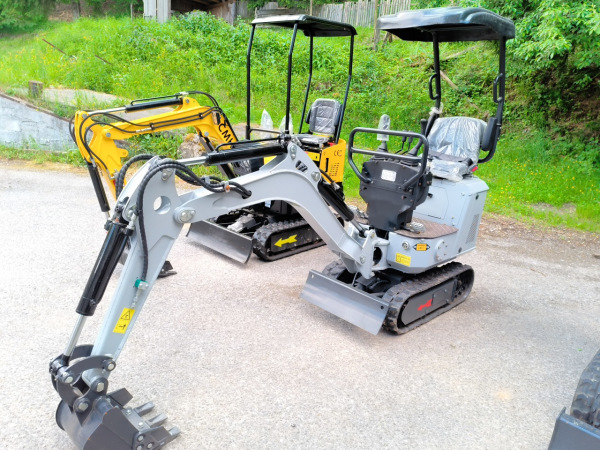 Minibáger DW08 - 800kg