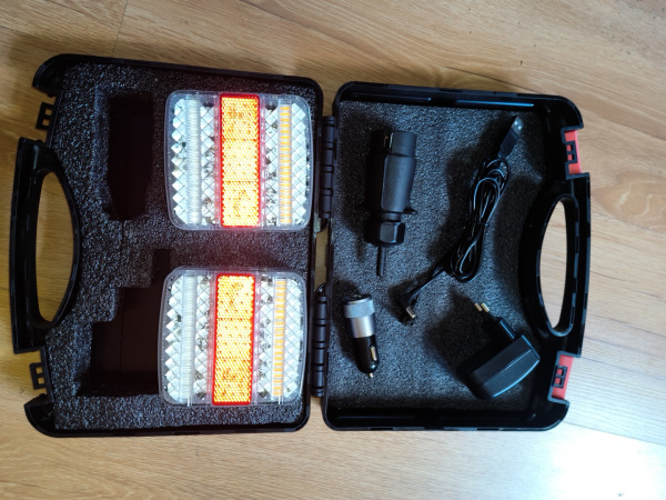 LED Svetlá bez káblové magnetické