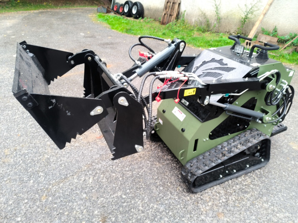 Nakladač cw460 7