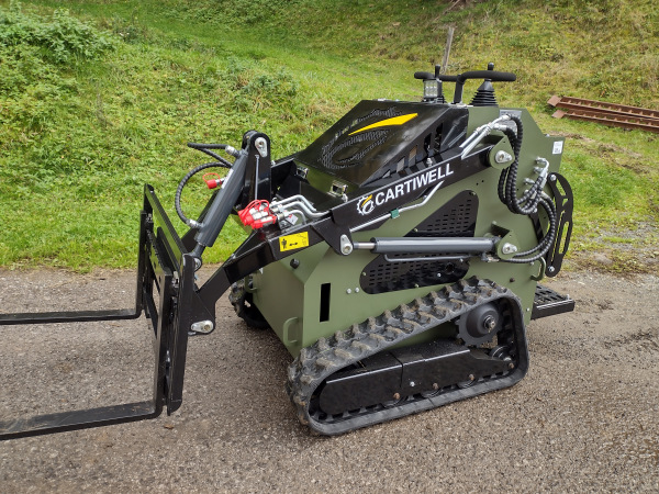 Mininakladač CW-460