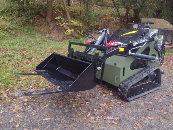 Mininakladač CW-460