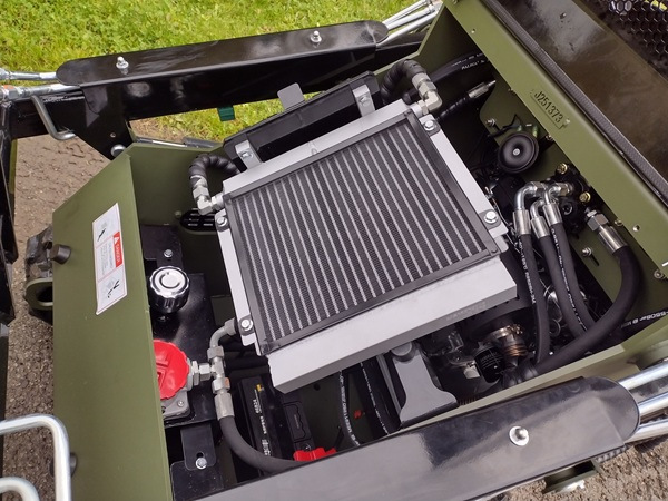 Mininakladač CW-460 3