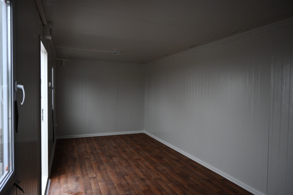 Kontajner rozmer 2,4x6x2,6m 3