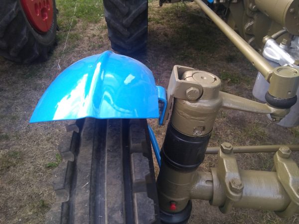 Blatník 200x840mm ľavý, plech 2